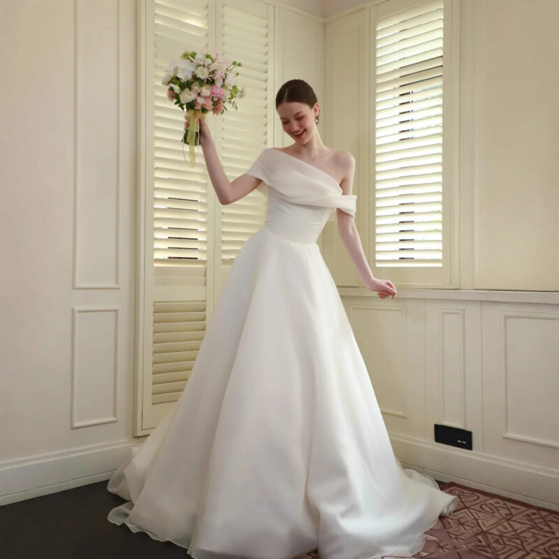 French-style off-the-shoulder wedding dress--