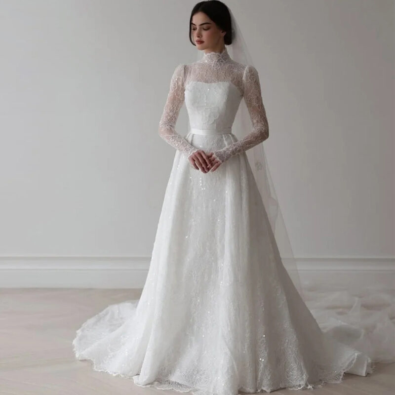 Long-sleeved lace wedding dress with a high neck wedding dress