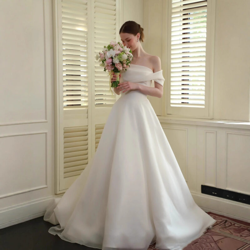 French-style off-the-shoulder wedding dress--