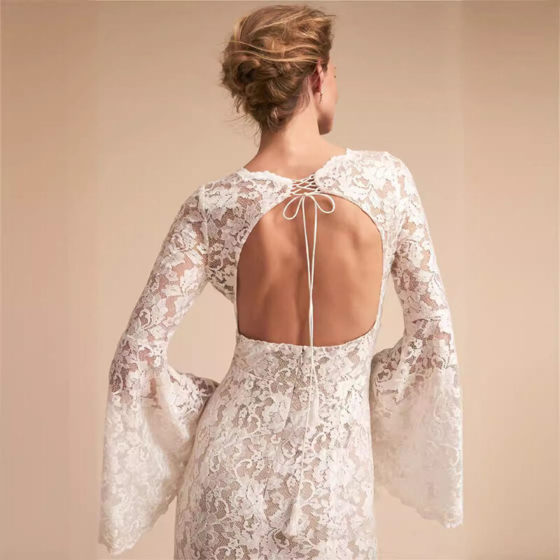 Lace open-back gown with flared sleeves,evening dress
