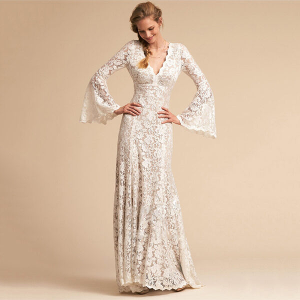 Lace open-back gown with flared sleeves,evening dress