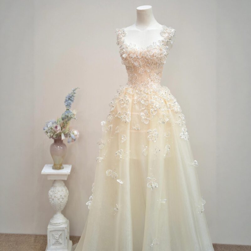 French-style floral lightweight formal dress