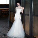 Lightweight off-the-shoulder wedding dress