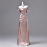 Satin fabric with a simple, elegant design. Formal Dress