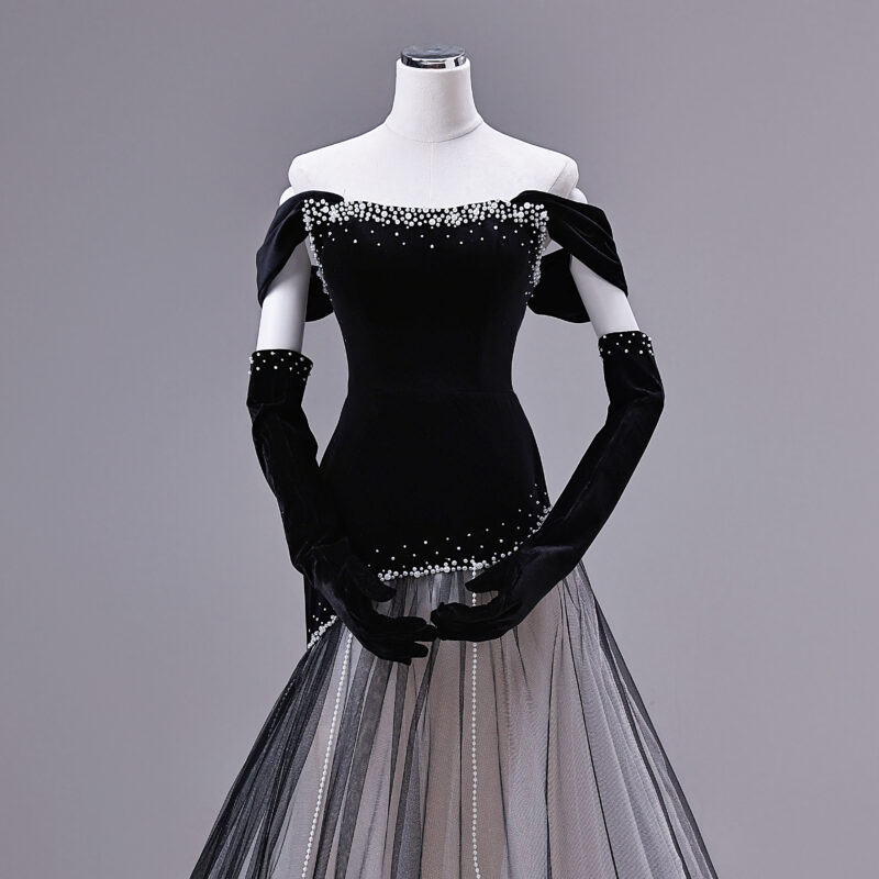 French-style aristocratic dress—suitable for evening parties and concerts formal dress