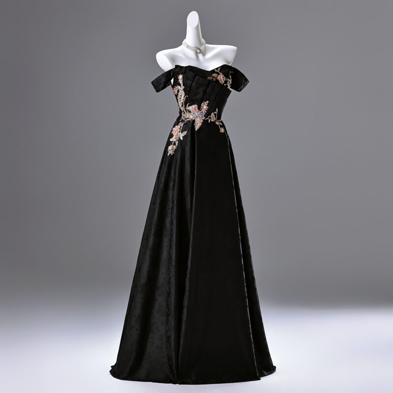 High-end embroidered formal gown