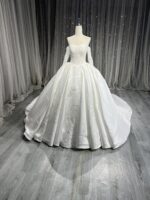 Wedding dresses and bridal gowns