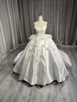 Wedding dresses and bridal gowns