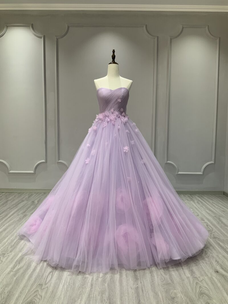 Custom-made gowns with a premium feel Custom Evening Gown