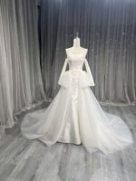 Fitted mermaid wedding dress