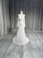 Fitted mermaid wedding dress