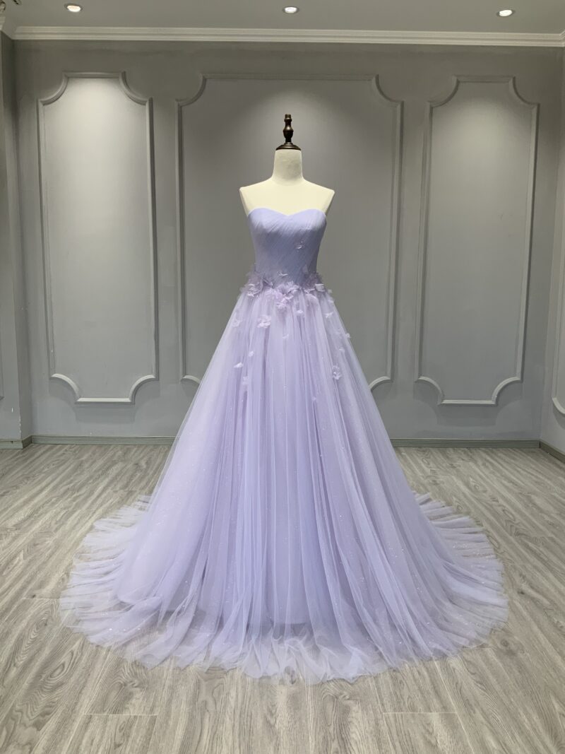 High-end custom-made evening gowns