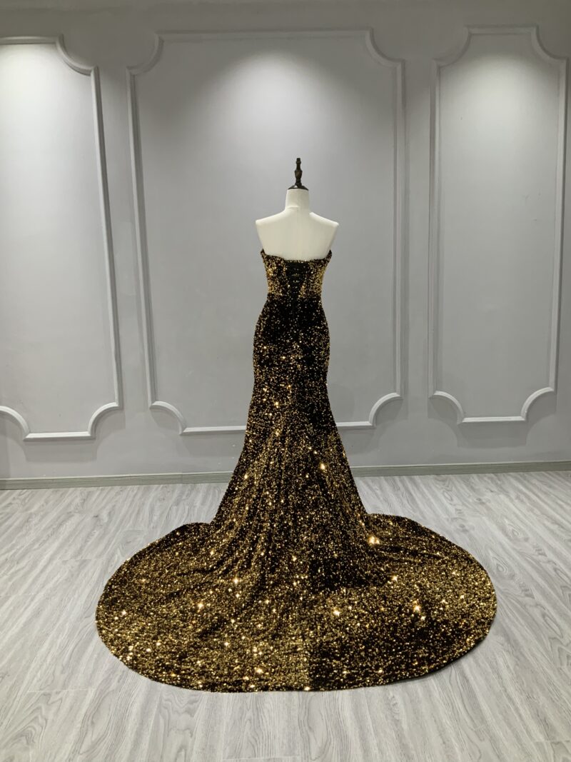 High-end custom-made evening gowns