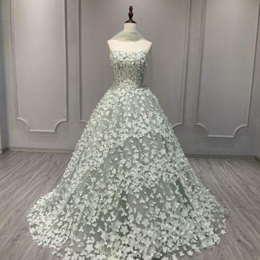 High-end custom-made evening gowns